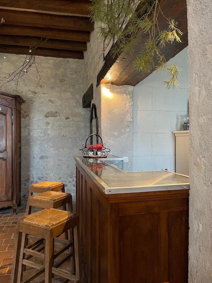 Отель Le Relais, La Dormance, Le Bois Dormant Chateauvieux  Экстерьер фото