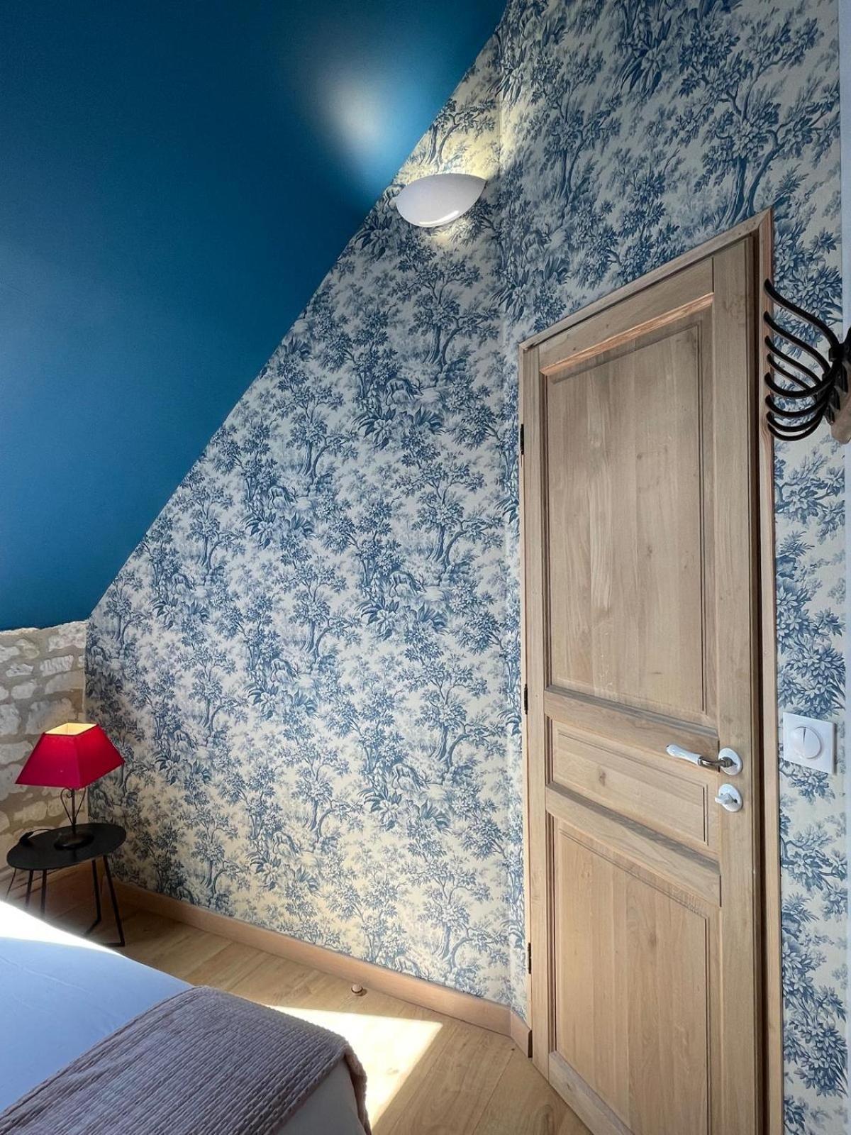 Отель Le Relais, La Dormance, Le Bois Dormant Chateauvieux  Экстерьер фото